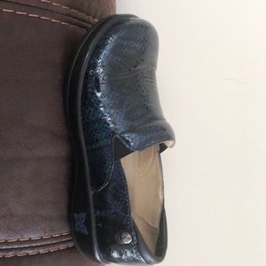 Alegria shoes slip resistant